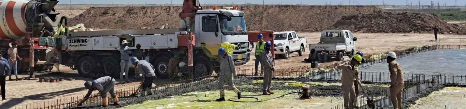 Al-Abyadh equipment working on site